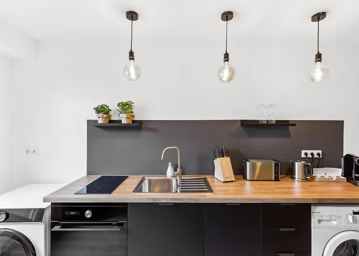 Apartment Zentrale Lage & Perfekter Komfort! *